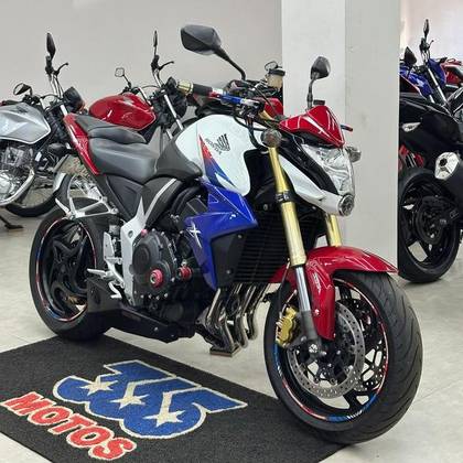 HONDA CB 1000R 